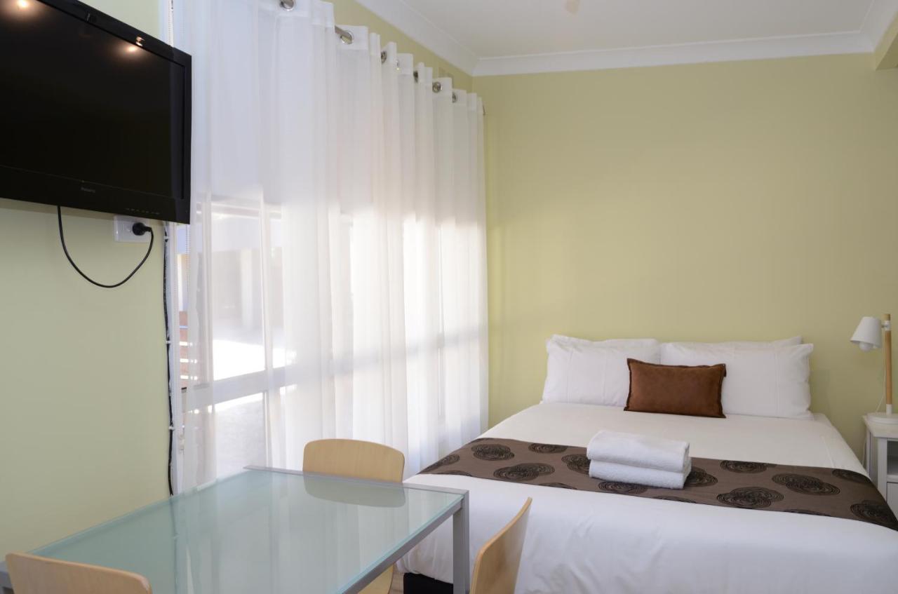 Myrtleford Motel On Alpine Exterior photo